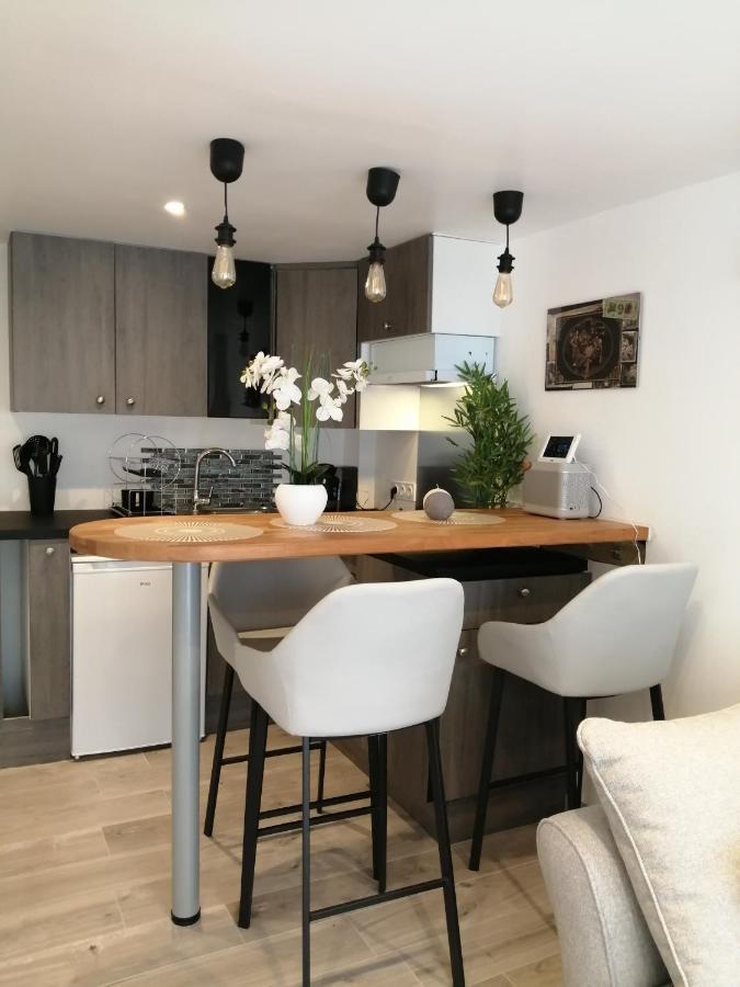 Olivia Apartment